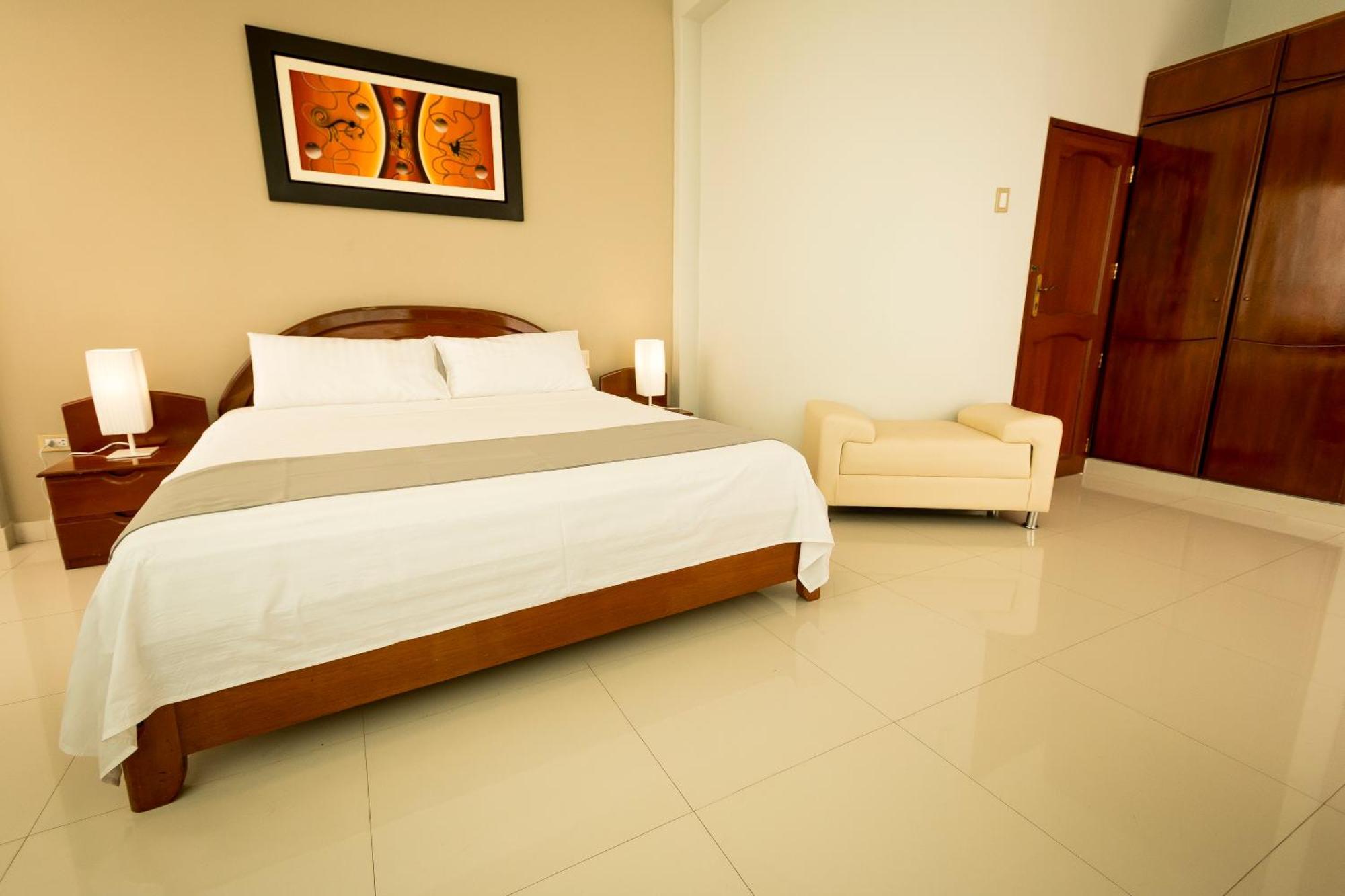 Cumbaza Hotel & Convenciones Тарапото Екстериор снимка