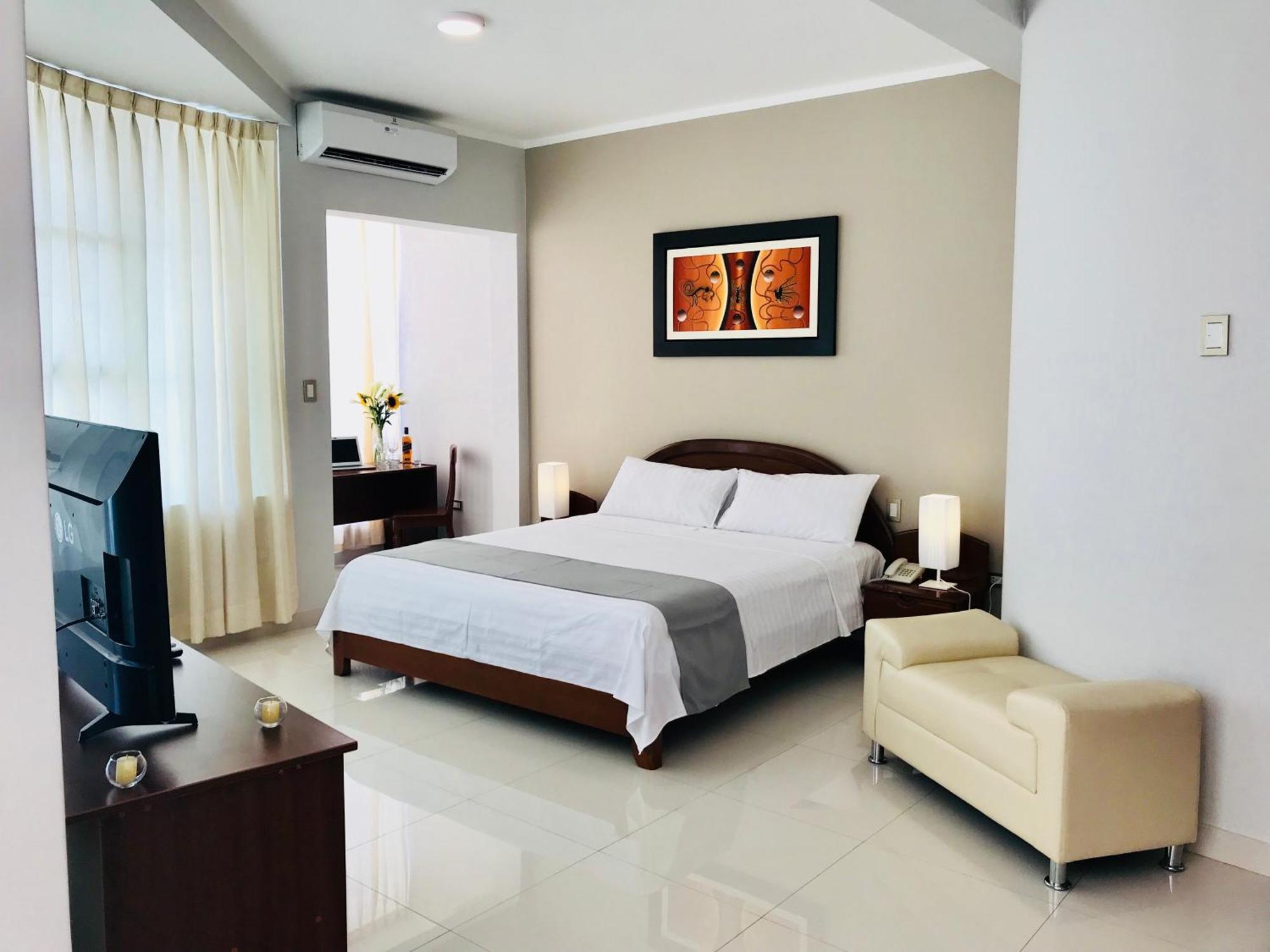 Cumbaza Hotel & Convenciones Тарапото Екстериор снимка