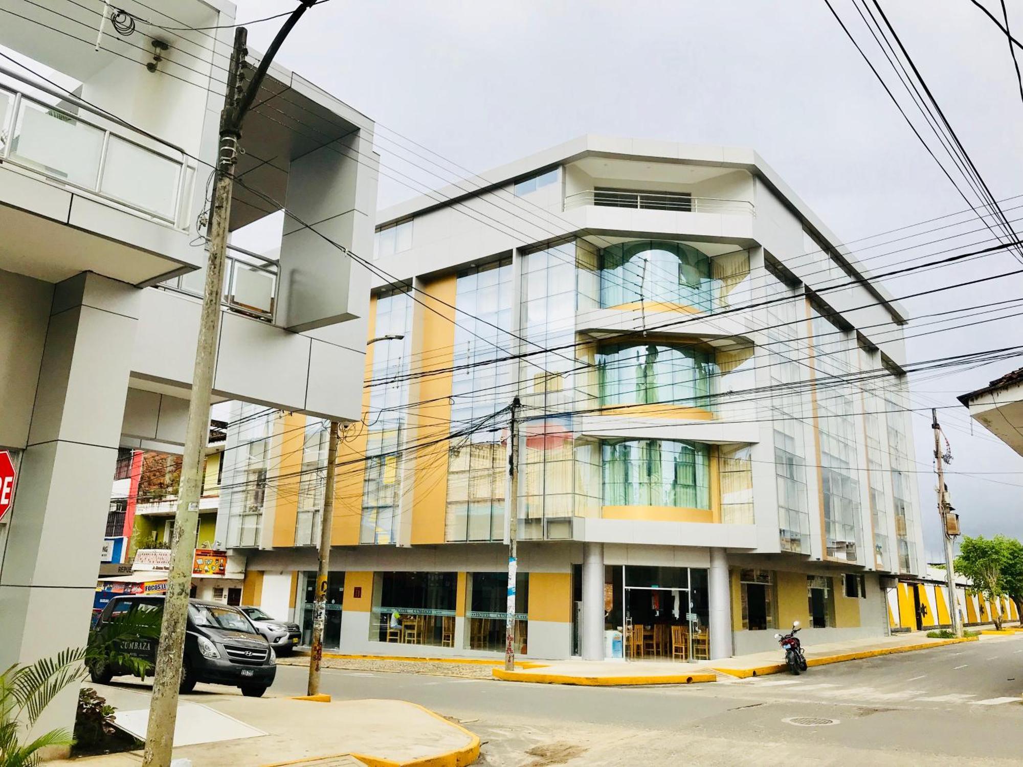 Cumbaza Hotel & Convenciones Тарапото Екстериор снимка